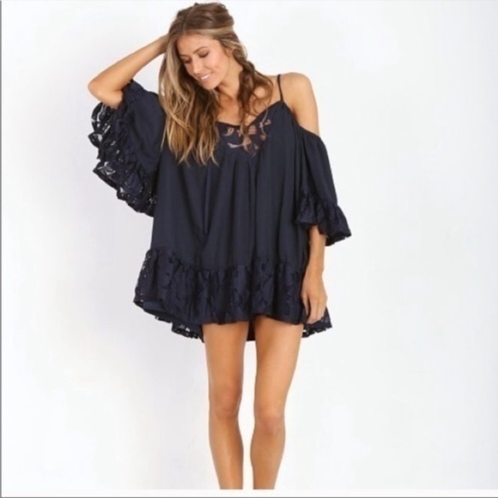 TULAROSA Hattie dress size small in navy